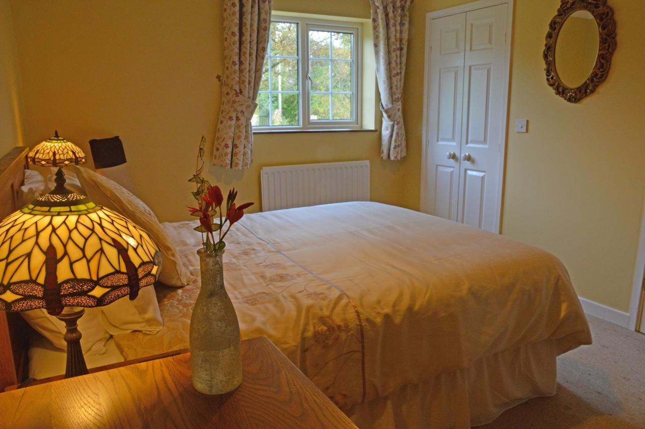 Bryn Hebog Bed & Breakfast Carmarthen Ngoại thất bức ảnh