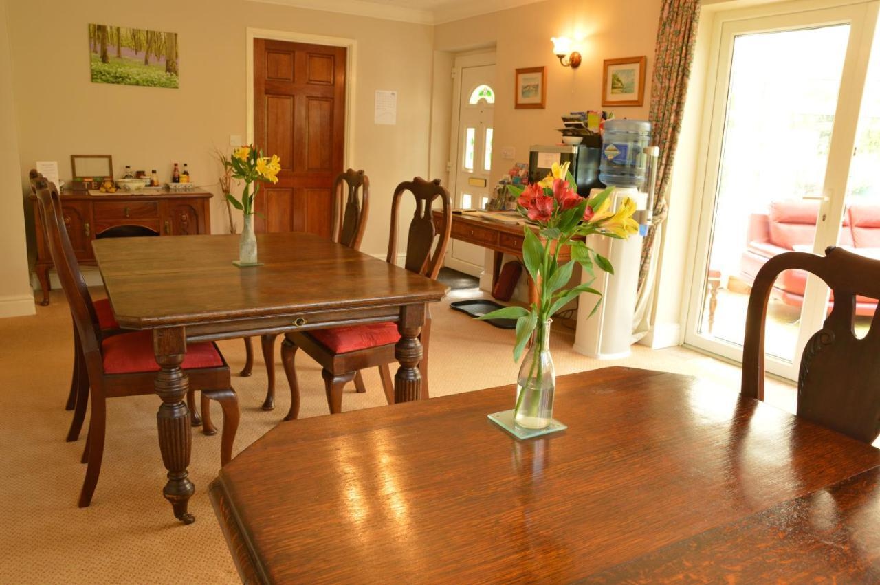 Bryn Hebog Bed & Breakfast Carmarthen Ngoại thất bức ảnh